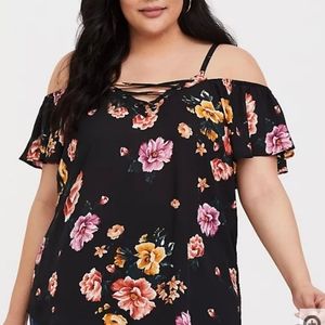 BRAND NEW Torrid Black Floral Cold Shoulder Blouse